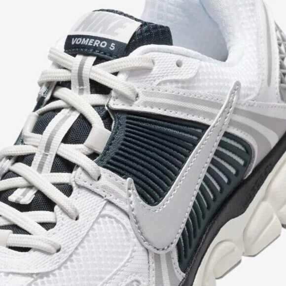 9.5W / 8M - [NEW] Women's Nike Zoom Vomero 5 Shoes 'White' HV2412-100 - Picture 7 of 10